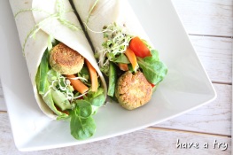Falafel-Wraps (vegan) mit Sesamsauce